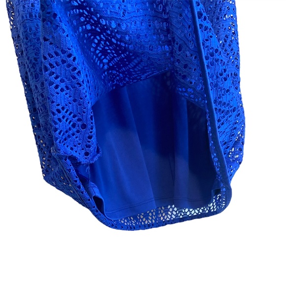 EXPRESS BLUE LACE MINI DRESS, THREE QUARTER SLEEVE, ADJUSTABLE STRAPS SIZE SMALL - Picture 3 of 8